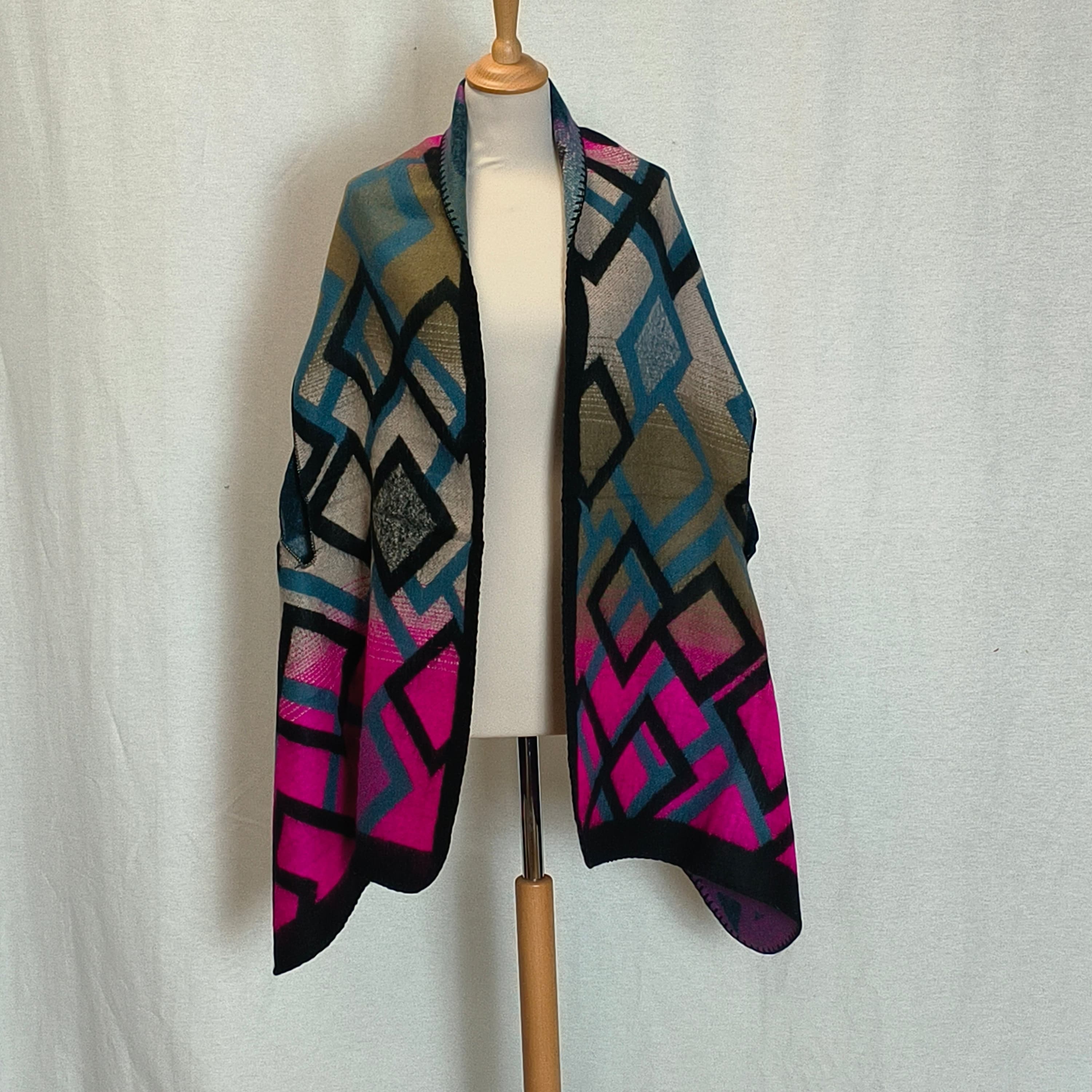 Poncho Datura - Image 18